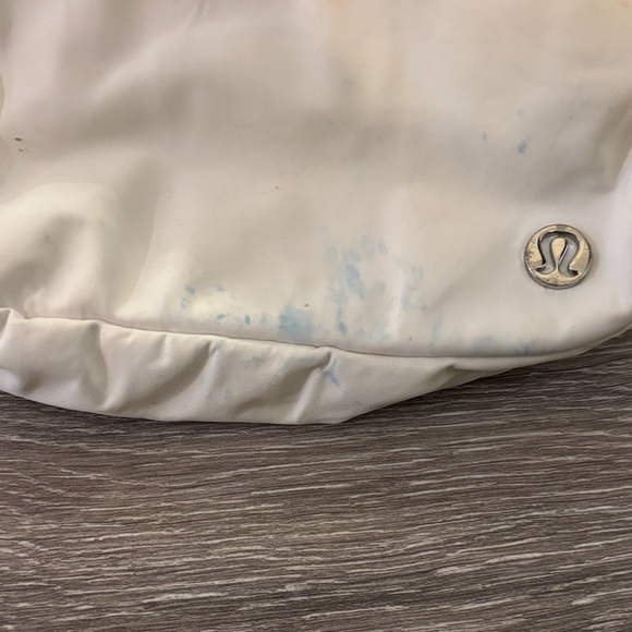 Lululemon Athletica White Mesh Pocket Bag - Picture 4 of 4